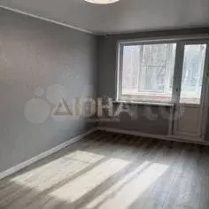 3-к. квартира, 54 м, 3/5 эт. - Фото 1