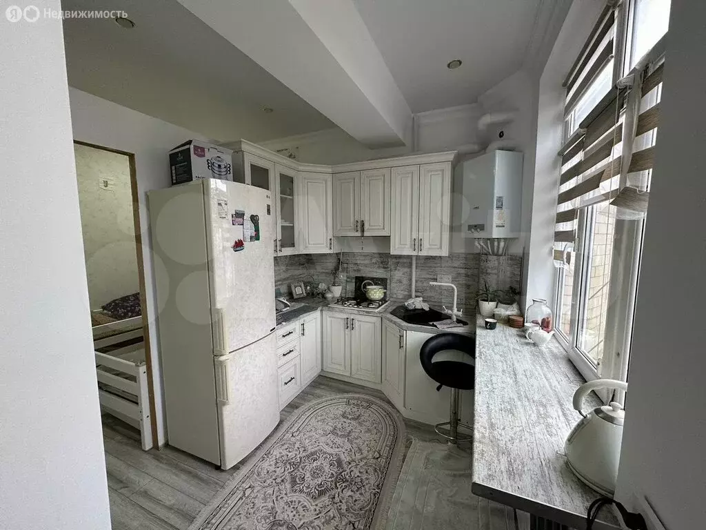2-комнатная квартира: Махачкала, улица Абдулхамида Юсупова, 59 (50 м) - Фото 1