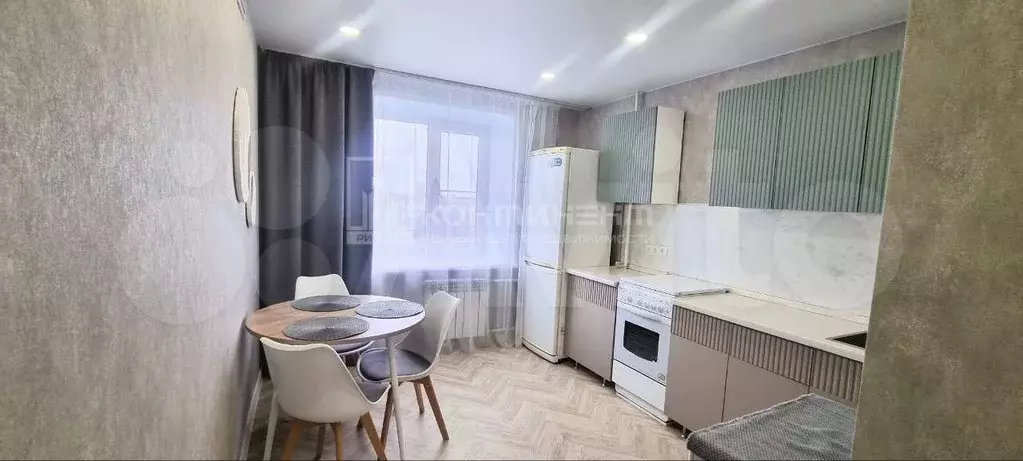 1-к. квартира, 38 м, 8/9 эт. - Фото 0
