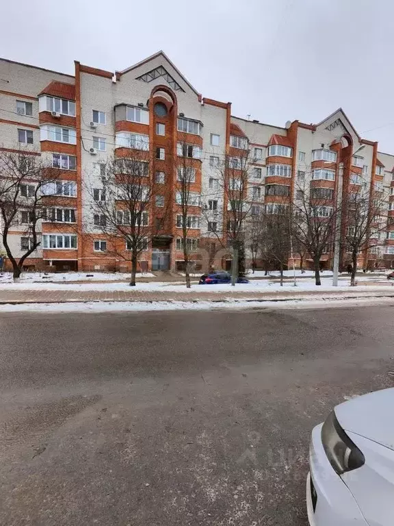2-к кв. Белгородская область, Белгород ул. Губкина, 57 (62.3 м) - Фото 0