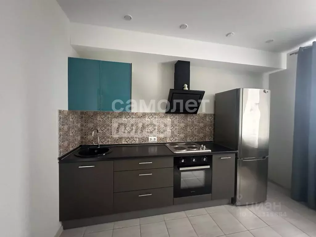 2-к кв. Волгоградская область, Волгоград ул. Пархоменко, 8 (41.0 м) - Фото 1