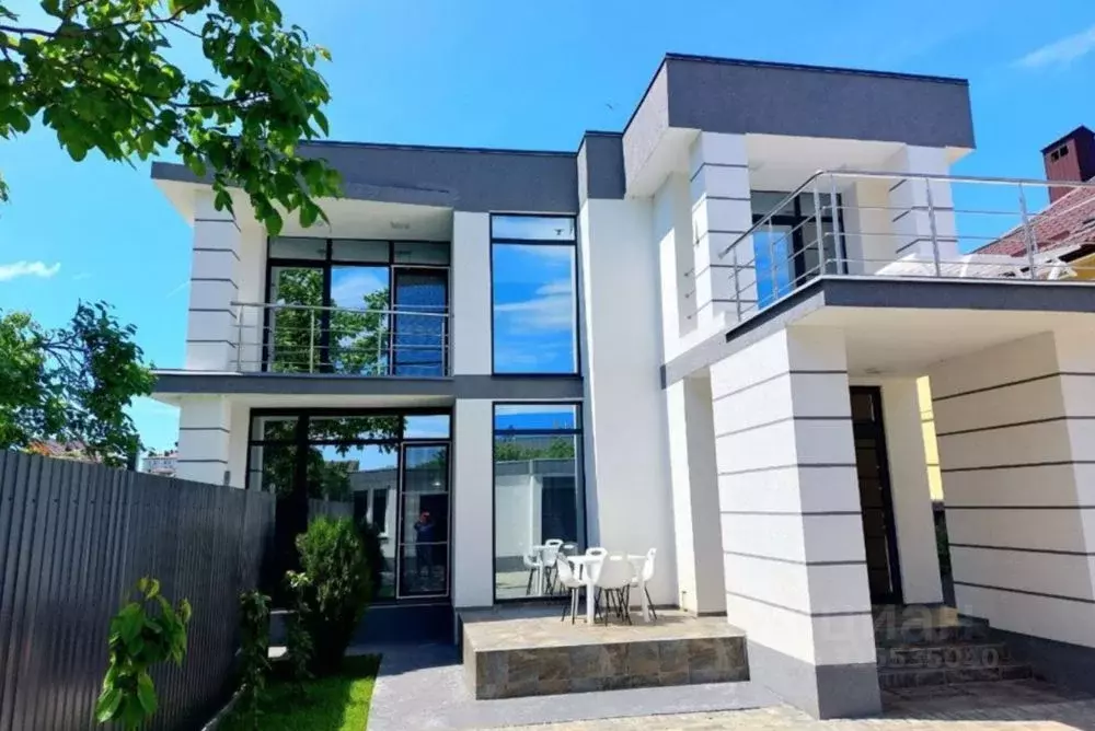 Дом в Краснодарский край, Анапа ул. Кати Соловьяновой, 272Б (150 м) - Фото 0