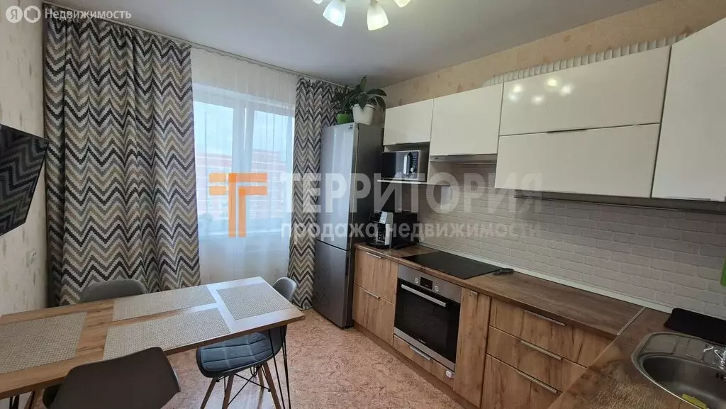 2-комнатная квартира: Пермь, улица Маяковского, 51 (56.7 м) - Фото 1