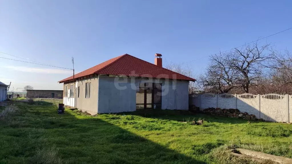 Дом в Крым, Симферопольский район, Родниковское с/пос, с. Шафранное ... - Фото 1