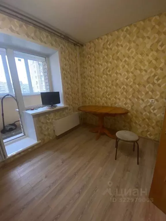 2-к кв. Белгородская область, Старый Оскол Степной мкр, 11 (70.0 м) - Фото 2