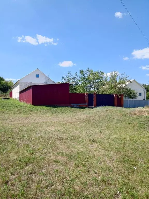 Дом в Воронежская область, Богучарский район, Залиманское с/пос, с. ... - Фото 1