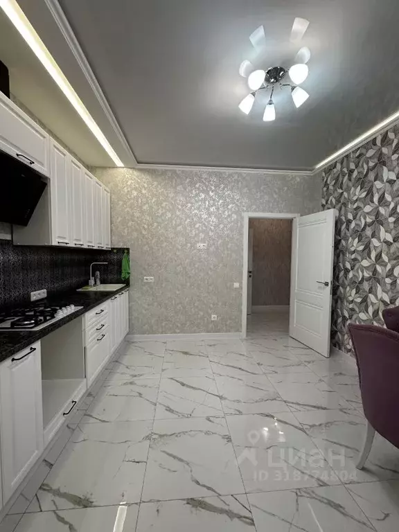 1-к кв. Краснодарский край, Горячий Ключ ул. Репина, 17 (43.4 м) - Фото 1