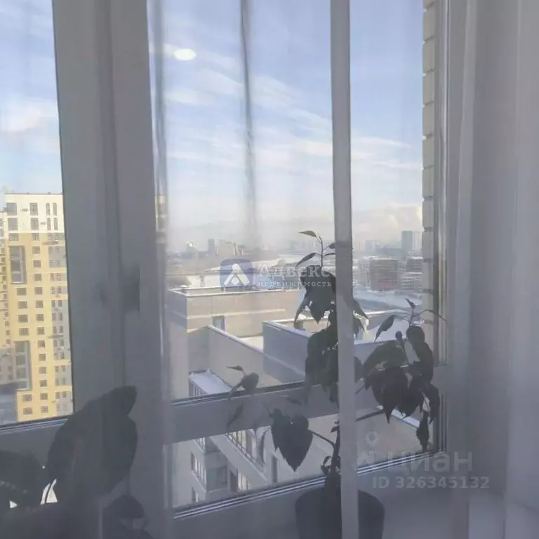 4-к кв. Тюменская область, Тюмень ул. Газовиков, 79 (101.0 м) - Фото 1