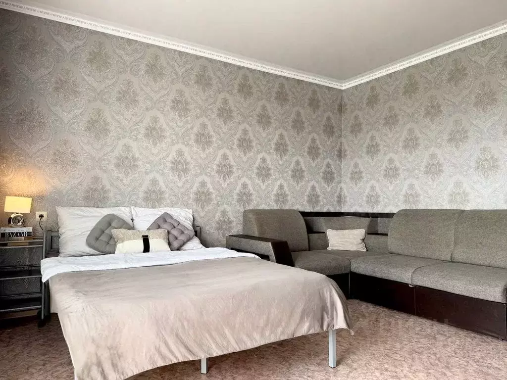 1-к кв. Ханты-Мансийский АО, Пыть-Ях 6-й Пионерный мкр, 9 (40.0 м) - Фото 1