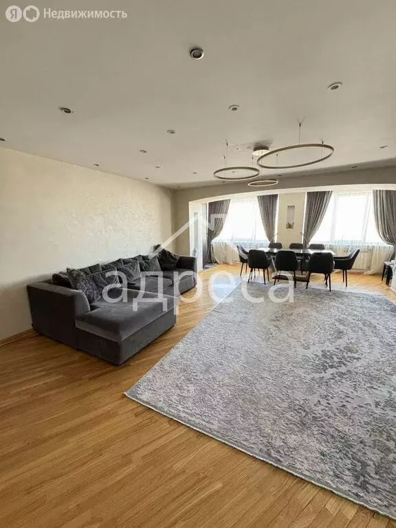 3-комнатная квартира: Самара, проспект Карла Маркса, 17 (117 м) - Фото 1