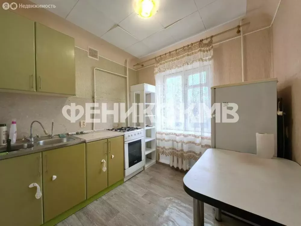 3-комнатная квартира: Лермонтов, улица Горняков, 41 (57 м) - Фото 0