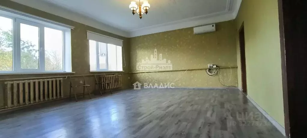 Дом в Крым, Керчь ул. Науменко (80 м) - Фото 1