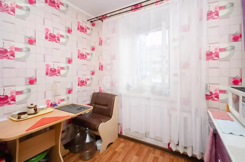 1-комнатная квартира: Заводоуковск, Сибирская улица, 2 (34.3 м) - Фото 1