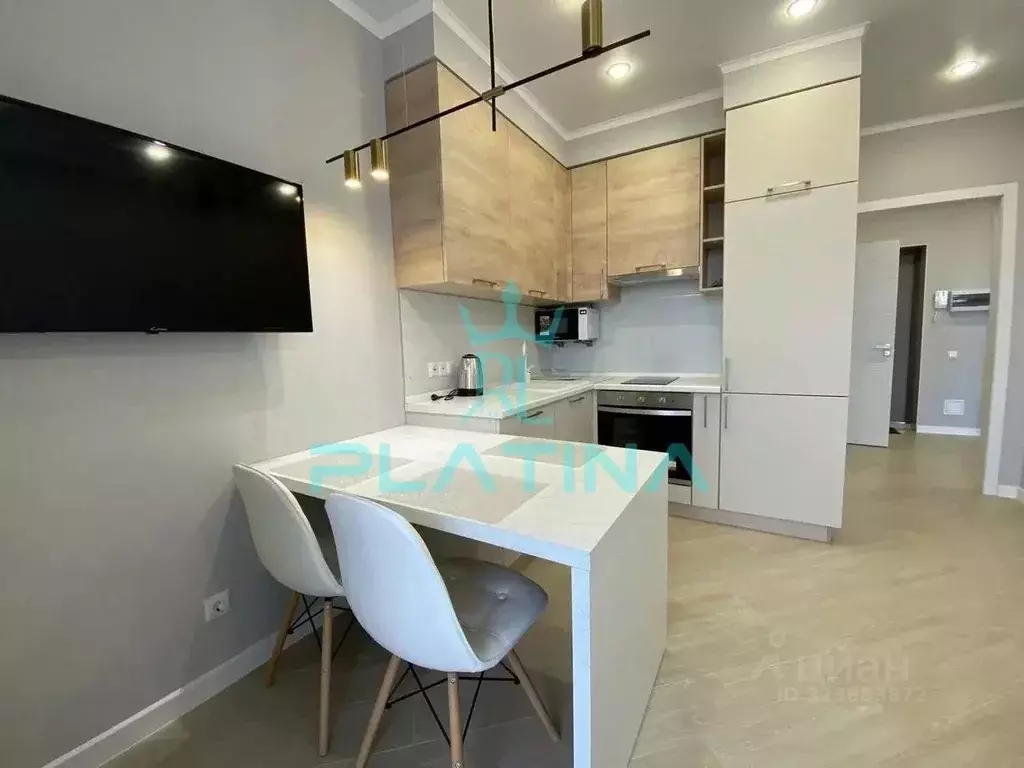 1-к кв. Татарстан, Казань ул. Братьев Касимовых, 35 (40.0 м) - Фото 2