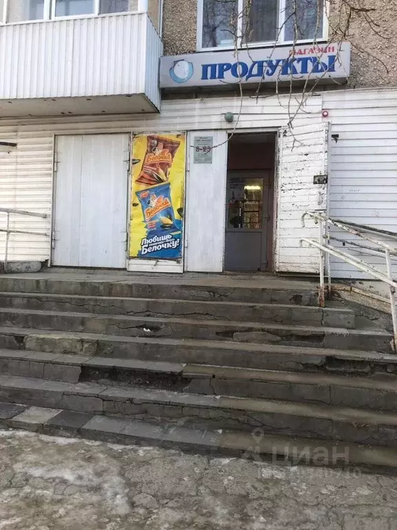 Торговая площадь в Свердловская область, Североуральск ул. Ленина, 12 ... - Фото 1