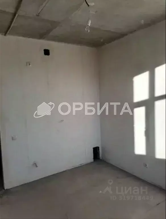 Студия Тюменская область, Тюмень ул. Тимофея Чаркова, 87 (19.8 м) - Фото 0