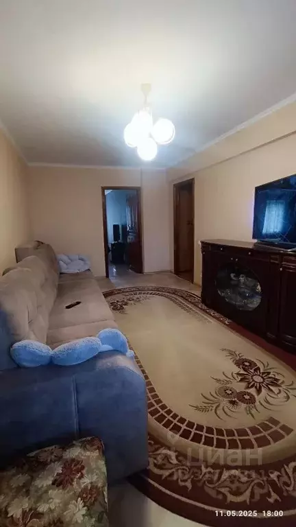 3-к кв. Омская область, Омск Заозерный мкр, ул. Бородина, 46А (59.0 м) - Фото 0