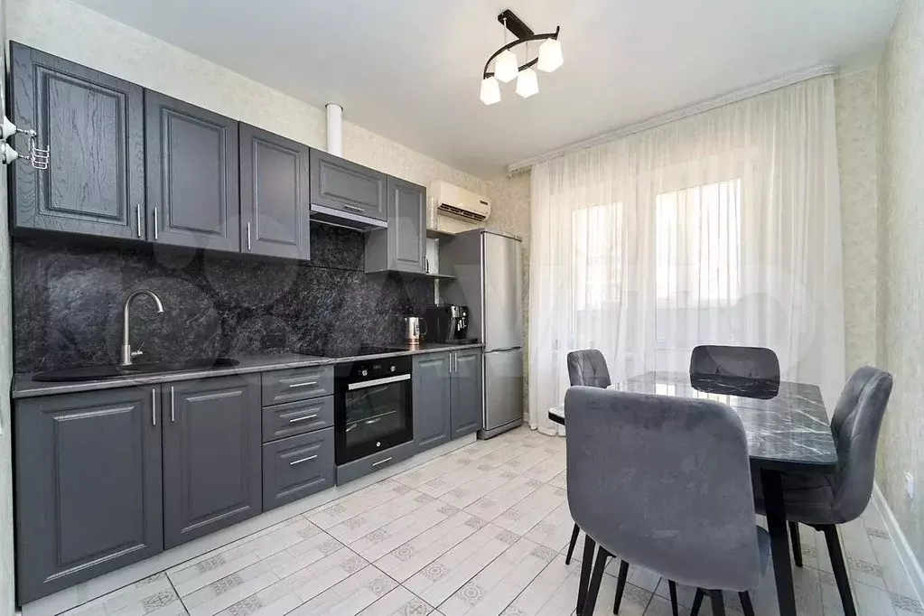 1-к. квартира, 38 м, 2/8 эт. - Фото 1