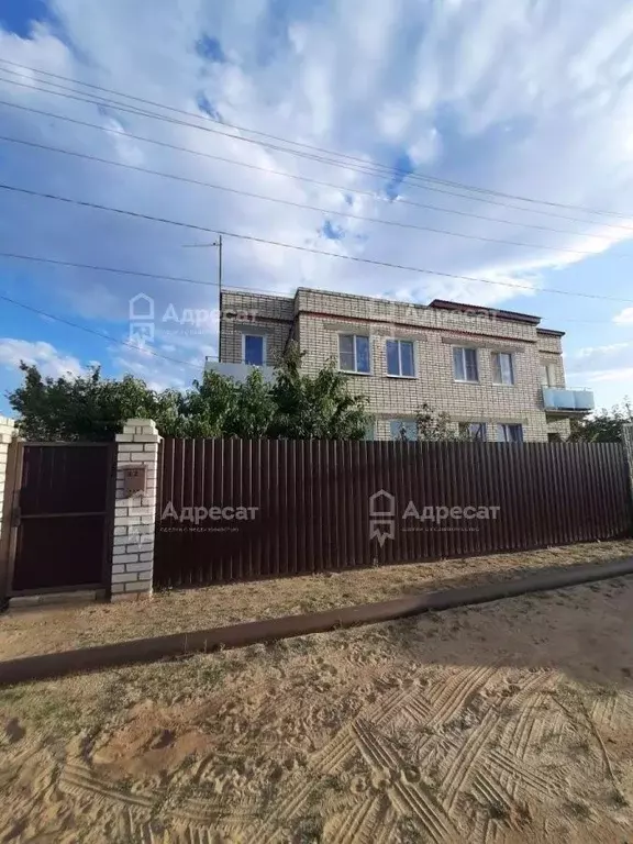 Дом в Волгоградская область, Городищенский район, Ерзовское городское ... - Фото 0