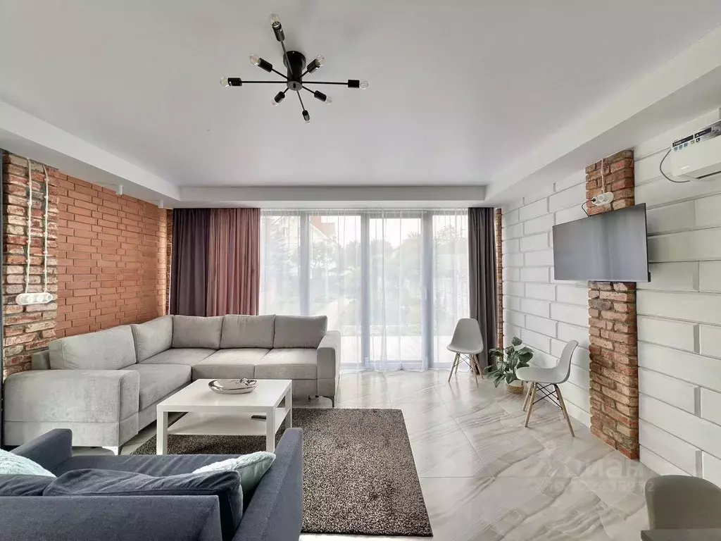 Дом в Калининградская область, Зеленоградск Садовая ул., 19 (30 м) - Фото 1