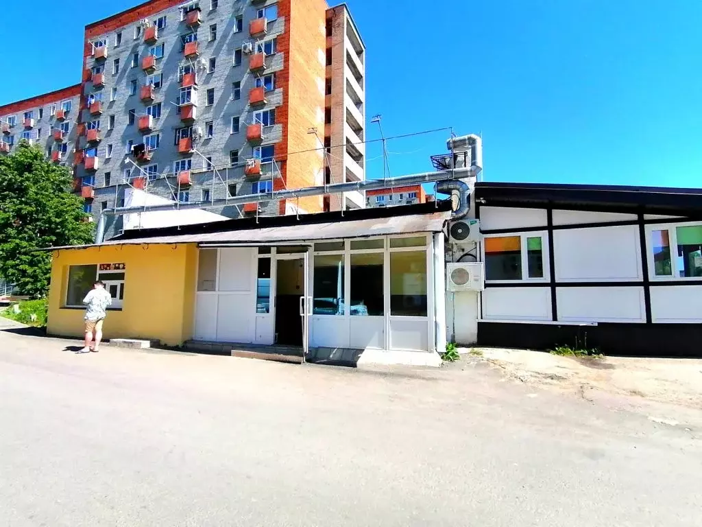 Помещение свободного назначения в Пензенская область, Пенза просп. ... - Фото 1
