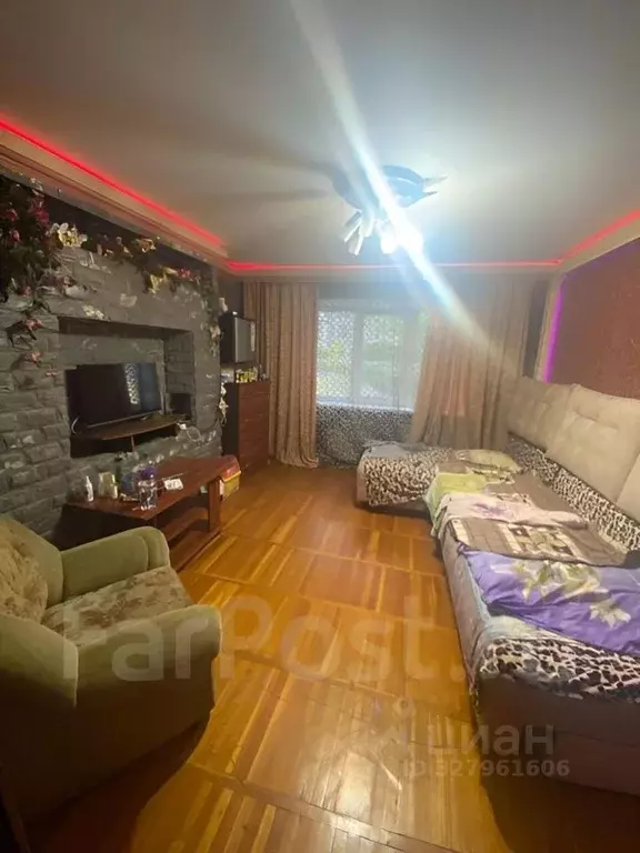 Комната Приморский край, Владивосток ул. Калинина, 281 (18.0 м) - Фото 1