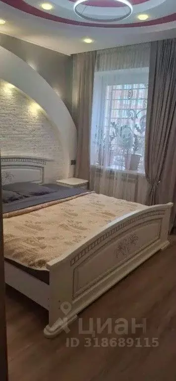 2-к кв. Адыгея, Майкоп ул. 3-го Интернационала, 165 (98.0 м) - Фото 1