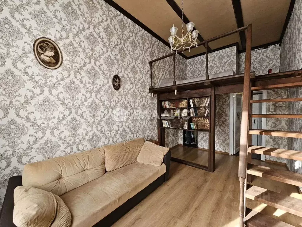 2-к кв. Ленинградская область, Выборг просп. Ленина, 18 (78.0 м) - Фото 1