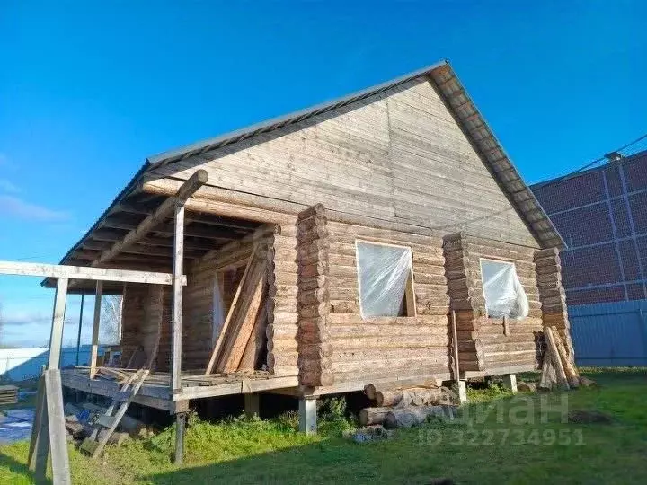 Дом в Ленинградская область, Киришский район, Пчевское с/пос, д. Пчева ... - Фото 0