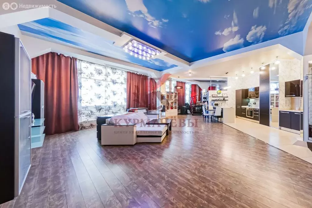 Квартира-студия: Екатеринбург, улица Радищева, 12 (107 м) - Фото 2