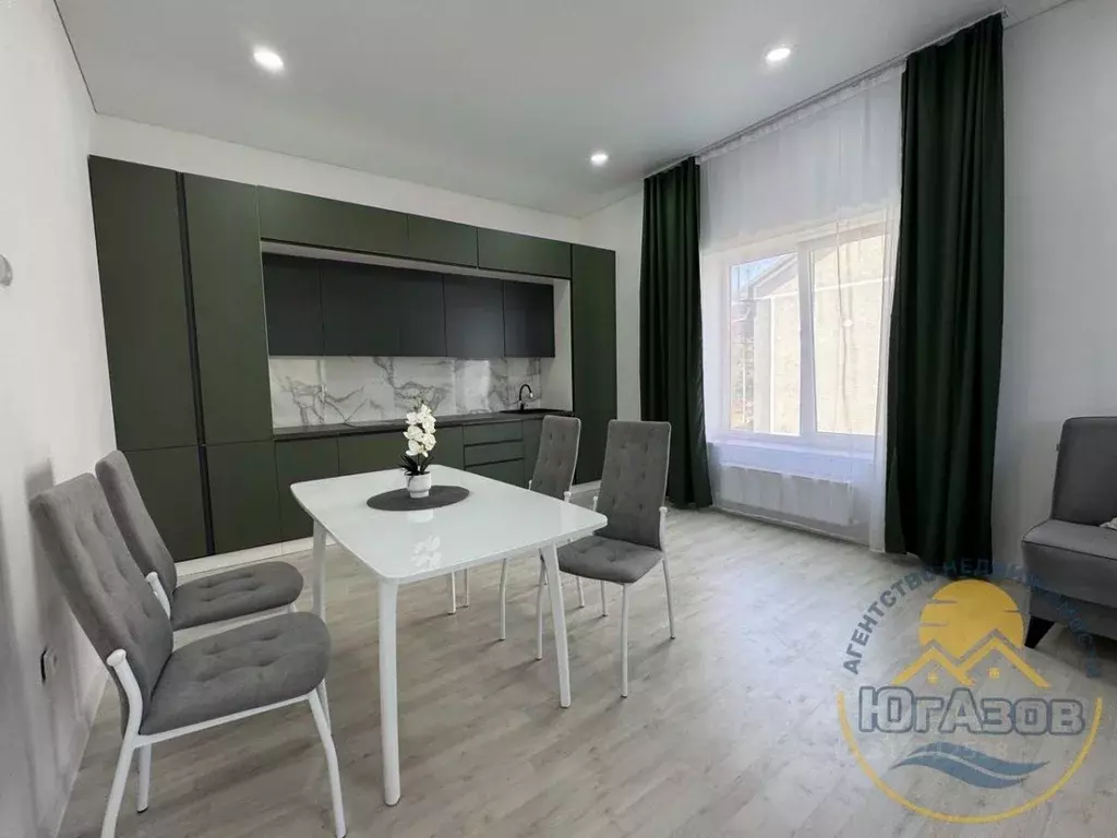 Дом в Краснодарский край, Темрюк А-289, 129-й км (80 м) - Фото 1