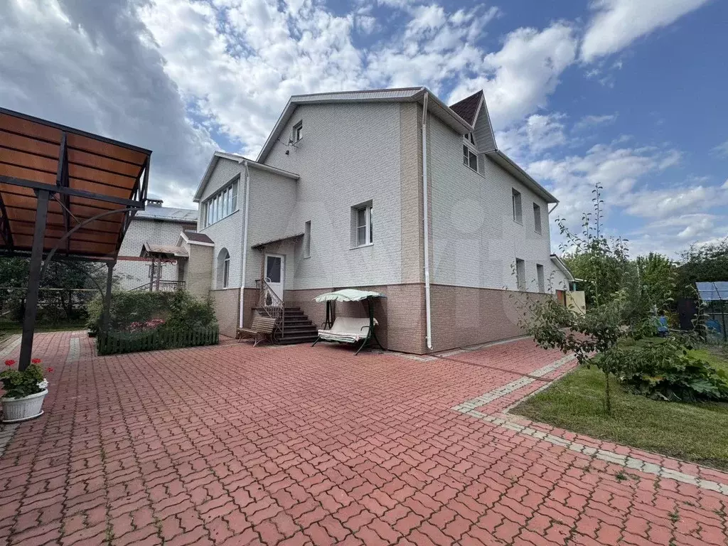 Дом 303,7 м на участке 16,7 сот. - Фото 1