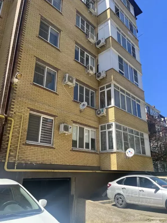 2-к кв. Адыгея, Тахтамукайский район, Яблоновский пгт ул. Гагарина, ... - Фото 1