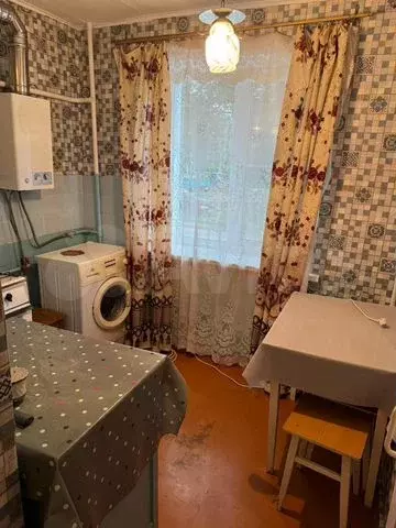 2-к. квартира, 55 м, 1/5 эт. - Фото 0