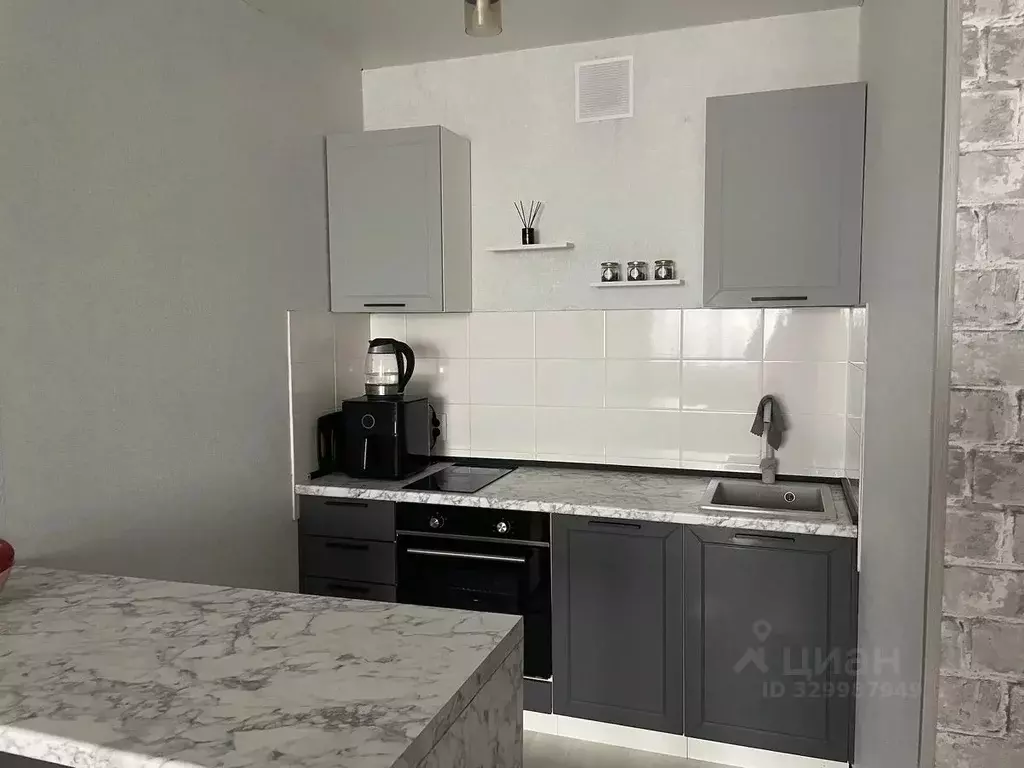 Студия Новосибирская область, Новосибирск ул. Есенина, 12/2 (34.0 м) - Фото 1