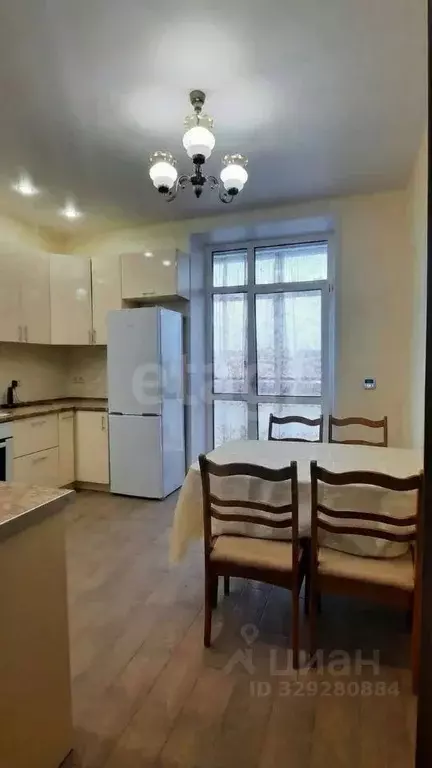 3-к кв. Москва пос. Коммунарка, ул. Бачуринская, 19 (81.5 м) - Фото 1