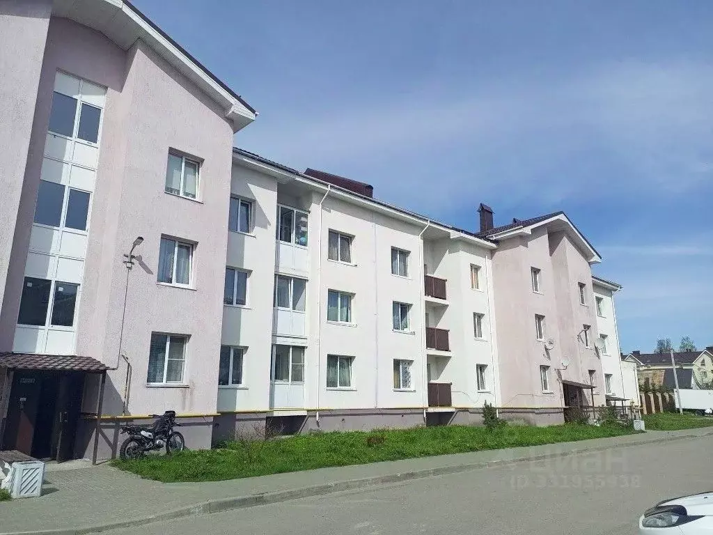 3-к кв. Брянская область, Дубровка рп ул. Ленина, 105 (61.0 м) - Фото 1