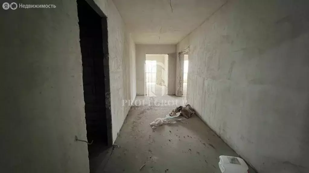 3-комнатная квартира: Махачкала, улица Тулпара Мусалаева, 4 (110 м) - Фото 1