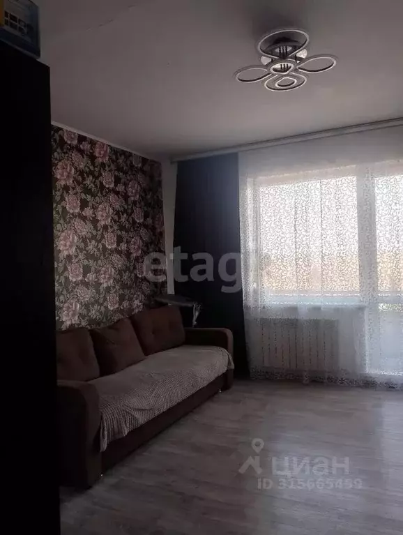 2-к кв. Кемеровская область, Ленинск-Кузнецкий Кольчугинский просп., 5 ... - Фото 1