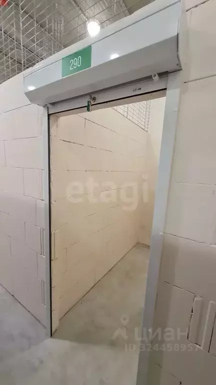 Склад в Тюменская область, Тюмень ул. Фармана Салманова, 14 (2 м) - Фото 1