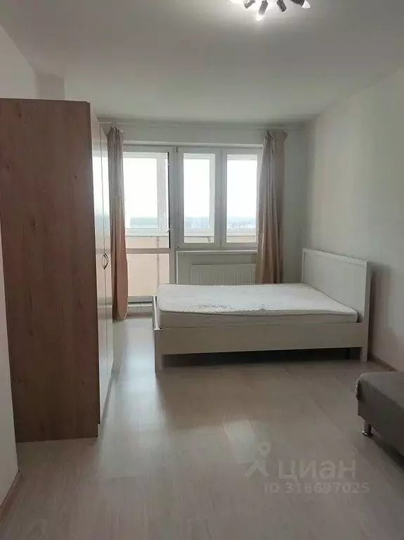 1-к кв. Свердловская область, Екатеринбург ул. Громова, 26 (42.4 м) - Фото 1