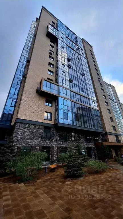 3-к кв. Красноярский край, Красноярск ул. Авиаторов, 4Г (76.0 м) - Фото 0
