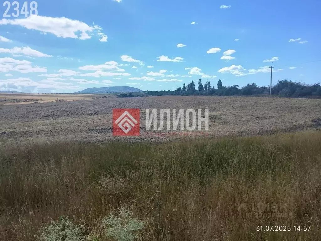 Участок в Крым, Кировский район, Первомайское с/пос, с. Первомайское ... - Фото 2