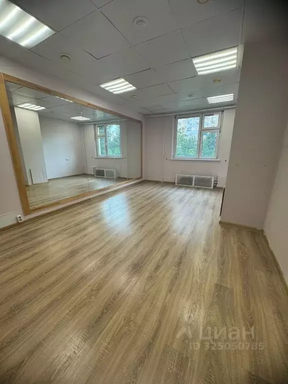 Помещение свободного назначения в Москва ул. Татьяны Макаровой, 6 (21 ... - Фото 1