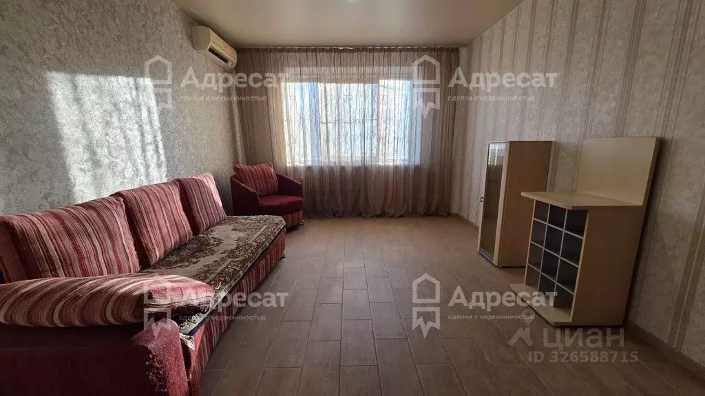 3-к кв. Волгоградская область, Волгоград ул. Рихарда Зорге, 49 (64.5 ... - Фото 1