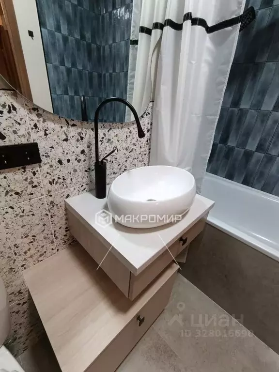 1-к кв. Орловская область, Орел ул. Генерала Родина, 68 (40.0 м) - Фото 1