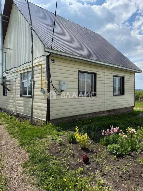 Дом в Башкортостан, Гафурийский район, Буруновский сельсовет, д. ... - Фото 1