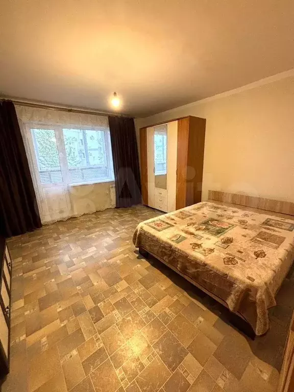 1-к. квартира, 40 м, 2/10 эт. - Фото 0