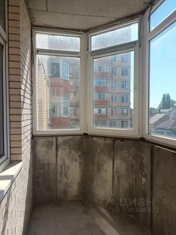 2-к кв. Ростовская область, Батайск ул. Комарова, 132а (72.6 м) - Фото 2