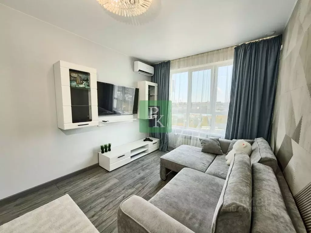 3-к кв. Севастополь ул. Братьев Манганари, 30к2 (71.3 м) - Фото 1